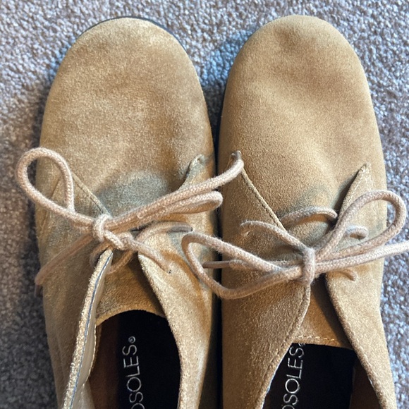 AEROSOLES Womens' Pine Tree Brown Suede Leather Ankle Booties Boots Size  7 - Picture 3 of 15